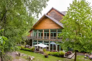 HOTEL DES TROIS HIBOUX