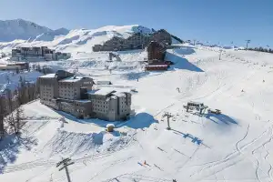 MMV VILLAGE CLUB AIME 2000
