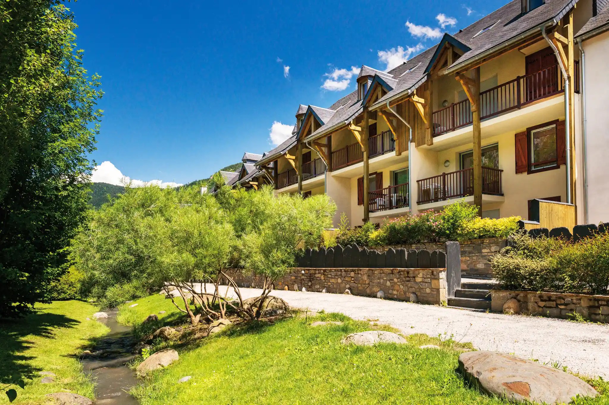 Lagrange Vacances&reg;  - Saint-Lary - Le Domaine de l'ardoisiere
