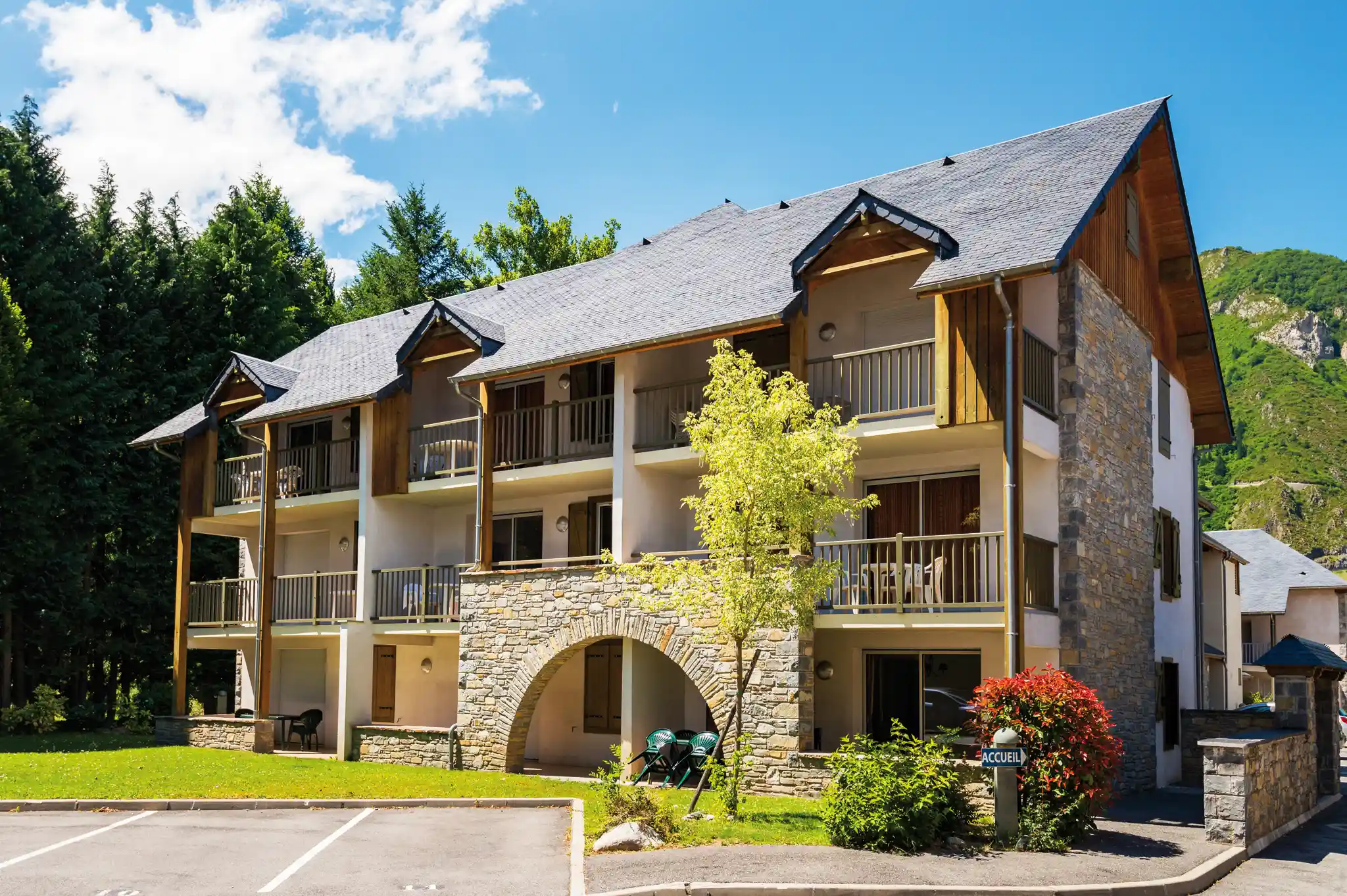 Lagrange Vacances&reg;  - Saint-Lary - Le Domaine de l'ardoisiere